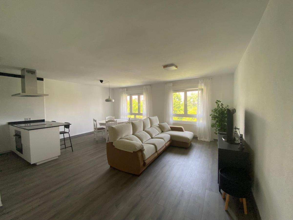 173A Amplio Apartamento Moderno Χιχόν Εξωτερικό φωτογραφία